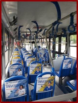 Publicidad en interior de buses en asientos